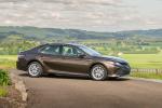 Toyota Camry Hybrid XLE 2017 года (NA)